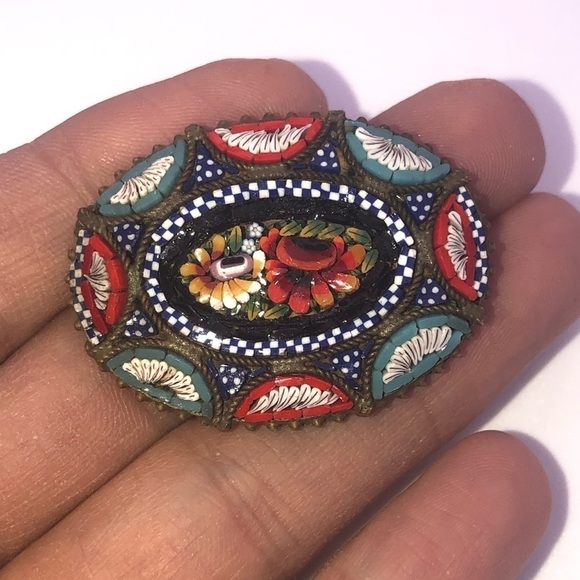 VTG Italian Micro Mosaic Glass Floral Flower C Clasp Brooch 1.5” - Picture 4 of 8